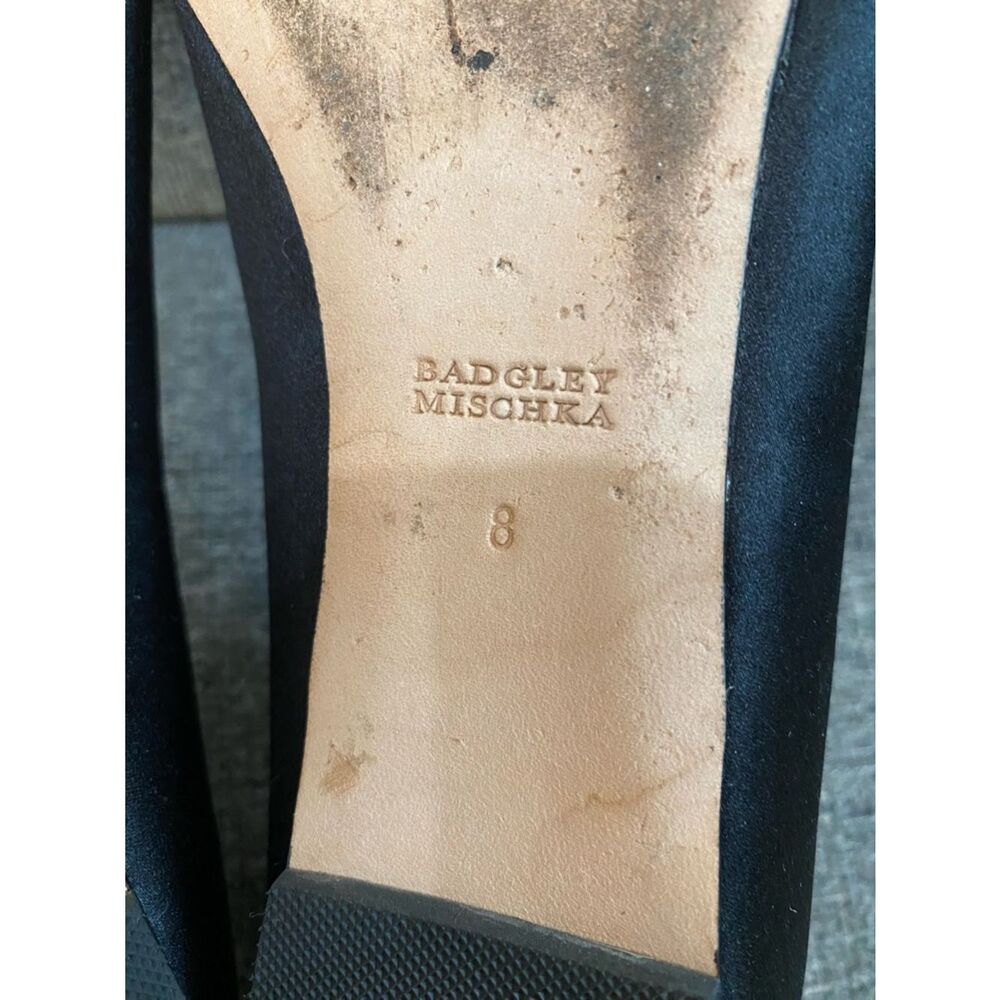 Badgley Mischka Black Satin Pointed Toe Flats with Crystal Medallion Women’s  8 - Picture 9 of 9